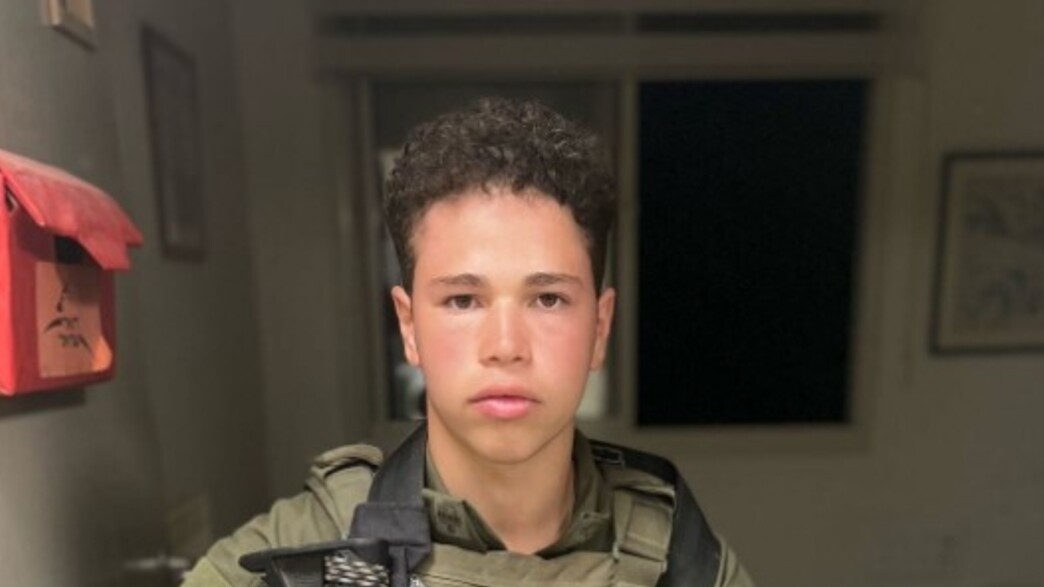 אלכס מילר אלכס מילר
