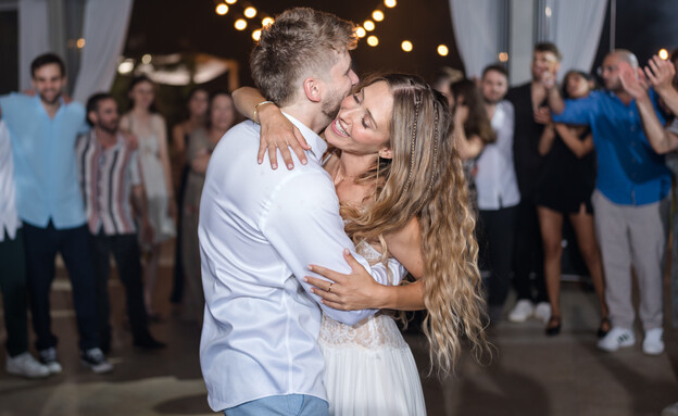 החתונה של ויקי חלמי ועומר בר החתונה של ויקי חלמי ועומר בר