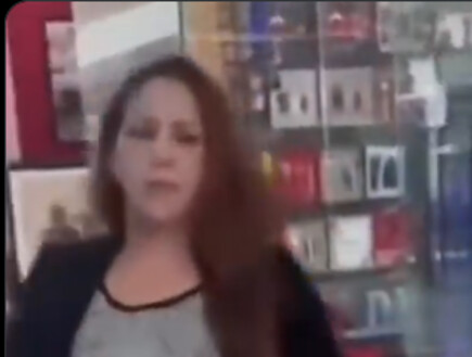המוכרת צעקה "פרי פלסטין", המאבטחים לא עשו דבר: ישראלי גורש מחנות בקליפורניה