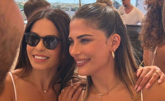 מירן בוזגלו מיכל הקטנה מירן בוזגלו מיכל הקטנה