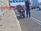 רוכב אופנוע תועד בעבירת תנועה - וניסה לגנוב את מצלמת המשטרה