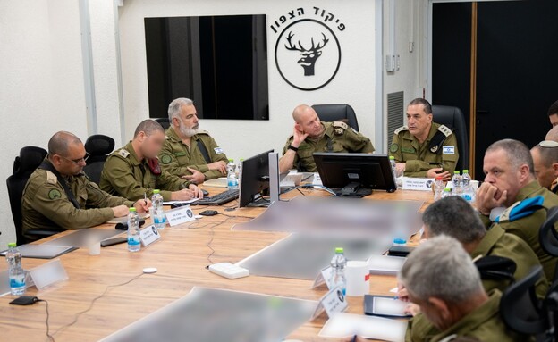 הרמטכ"ל זמיר באישור תוכניות לכיבוש הבופור הרמטכ"ל זמיר באישור תוכניות לכיבוש הבופור