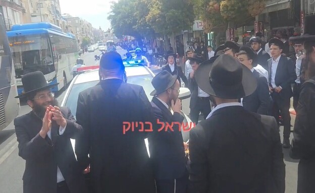 הפגנת חרדים בבני ברק (צילום: ישראל בניוק)
