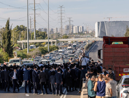המשטרה לנהגים: אל תגיעו היום לכבישים בגוש דן