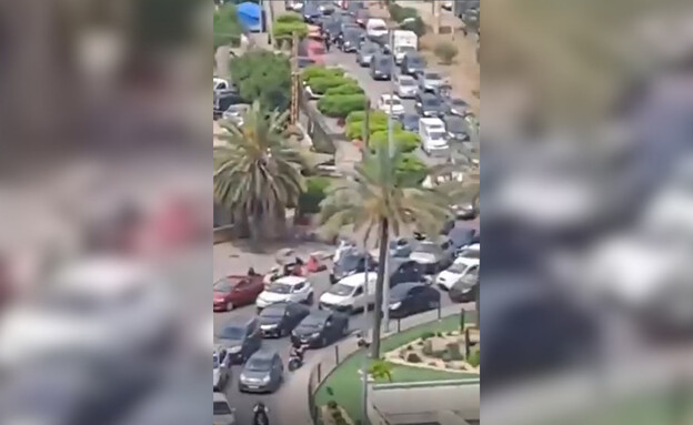 תיעוד מהפקקים ביציאה מהדאחיה בביירות תיעוד מהפקקים ביציאה מהדאחיה בביירות