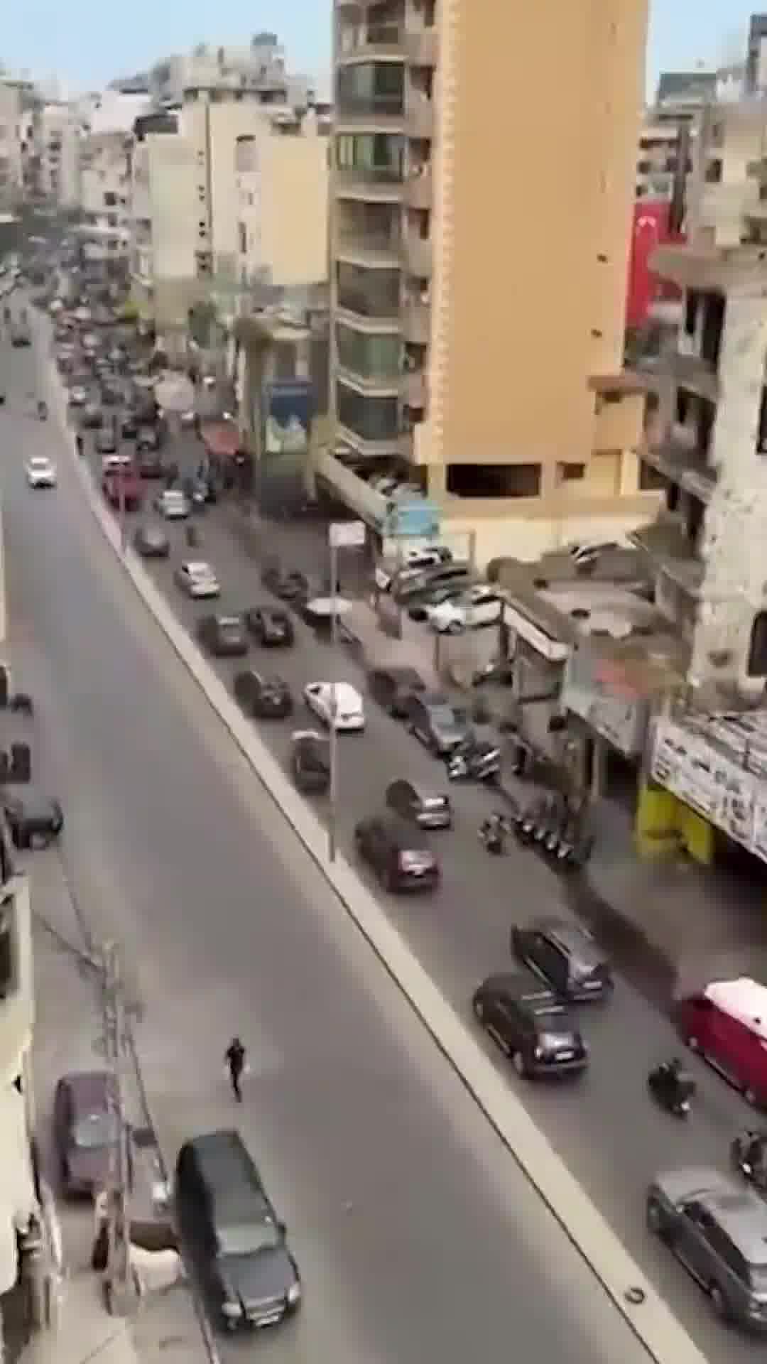 בעקבות ההנחיה לתקוף בדאחיה: תושבים בביירות נמלטים מבתיהם