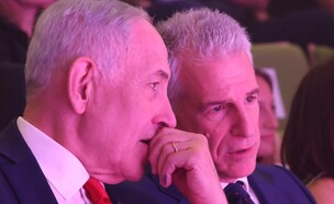 ראש המוסד היוצא דדי ברנע וראש הממשלה בנימין נתניהו