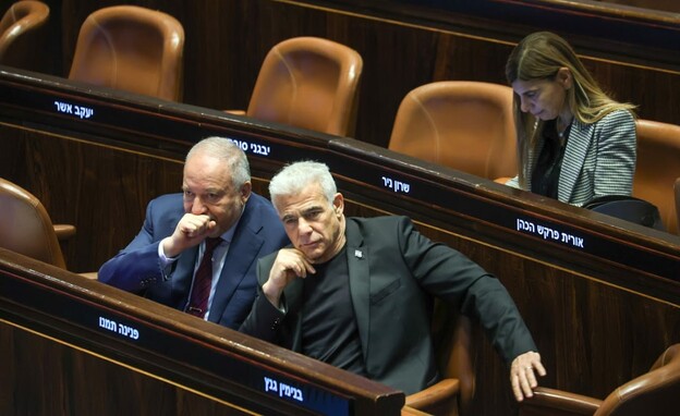 יאיר לפיד ואביגדור ליברמן בבחירות למבקר המדינה