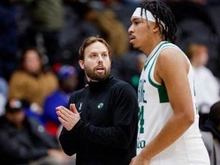 Brian Sevald/NBAE via Getty Images (צילום: ספורט 5)