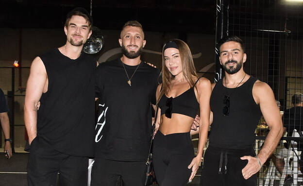 יוגב מלכה ג'וליה שחר בן זיני נייט בוזוליץ' חגיגות 30 לבן זיני יוגב מלכה ג'וליה שחר בן זיני נייט בוזוליץ' חגיגות 30 לבן זיני