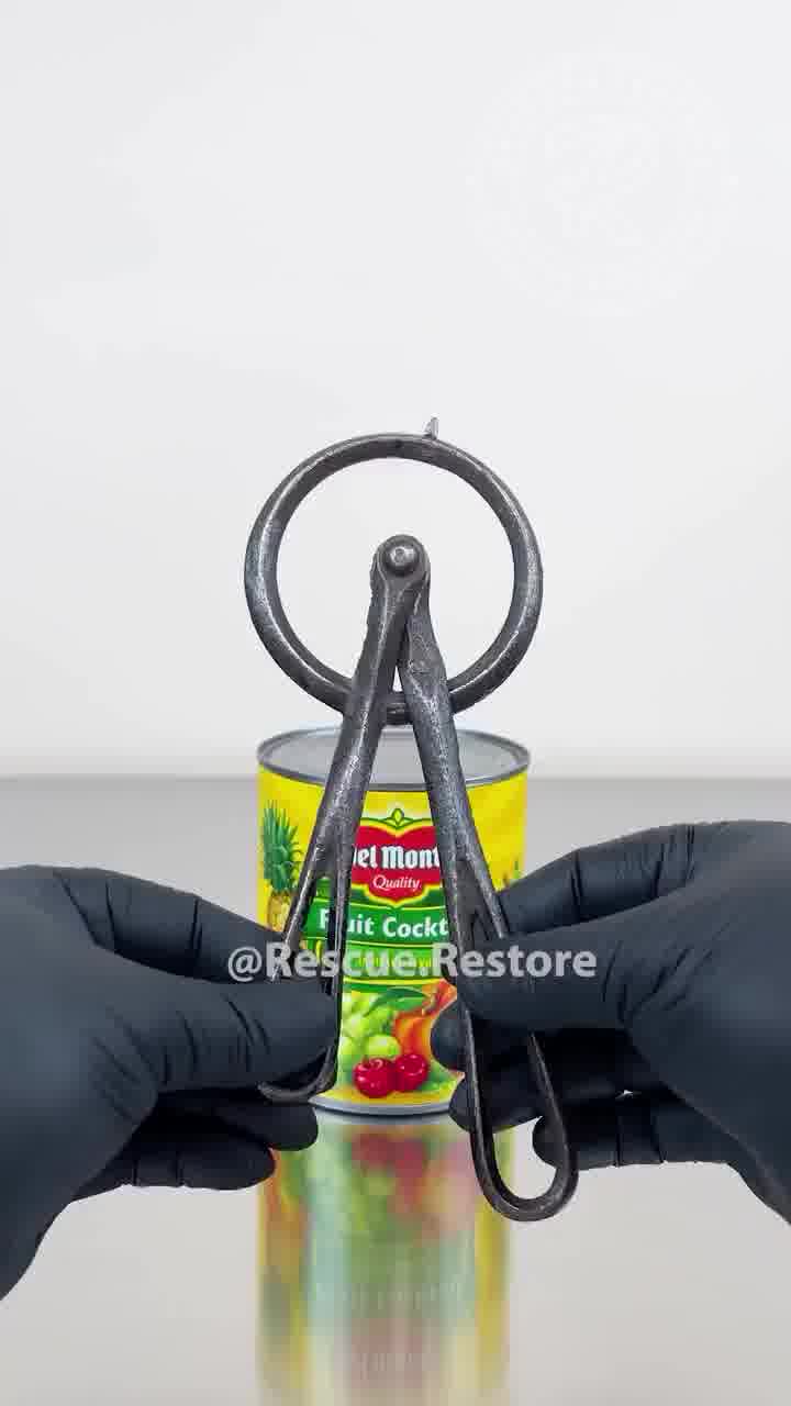 פותחני קופסאות ישנים עובדים פי מיליון יותר טוב ממה שיש בימינו