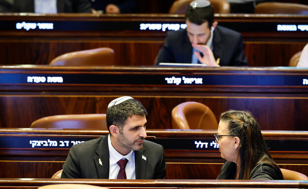 גלית דיסטל אטבריאן ושלמה קרעי (צילום: נועם מושקוביץ, דני שם טוב, דוברות הכנסת)