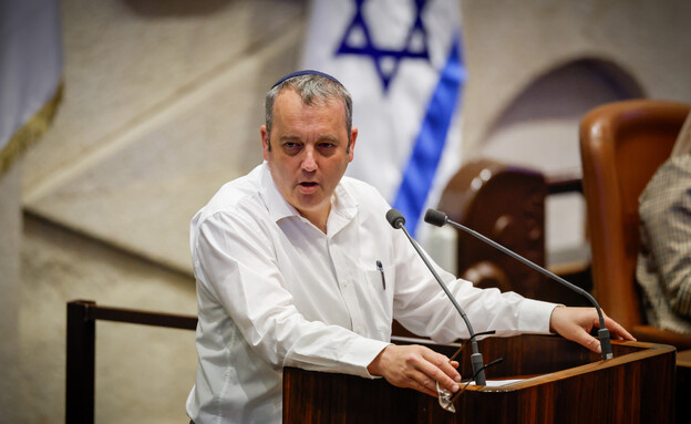 גלעד קריב גלעד קריב