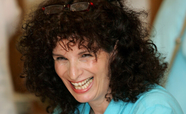 אסתר שמיר (צילום: משה שי , פלאש 90) אסתר שמיר (צילום: משה שי , פלאש 90)