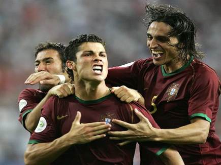 רונאלדו במונדיאל 2006. 20 שנה, לך תספור (GETTY) רונאלדו במונדיאל 2006. 20 שנה, לך תספור (GETTY)