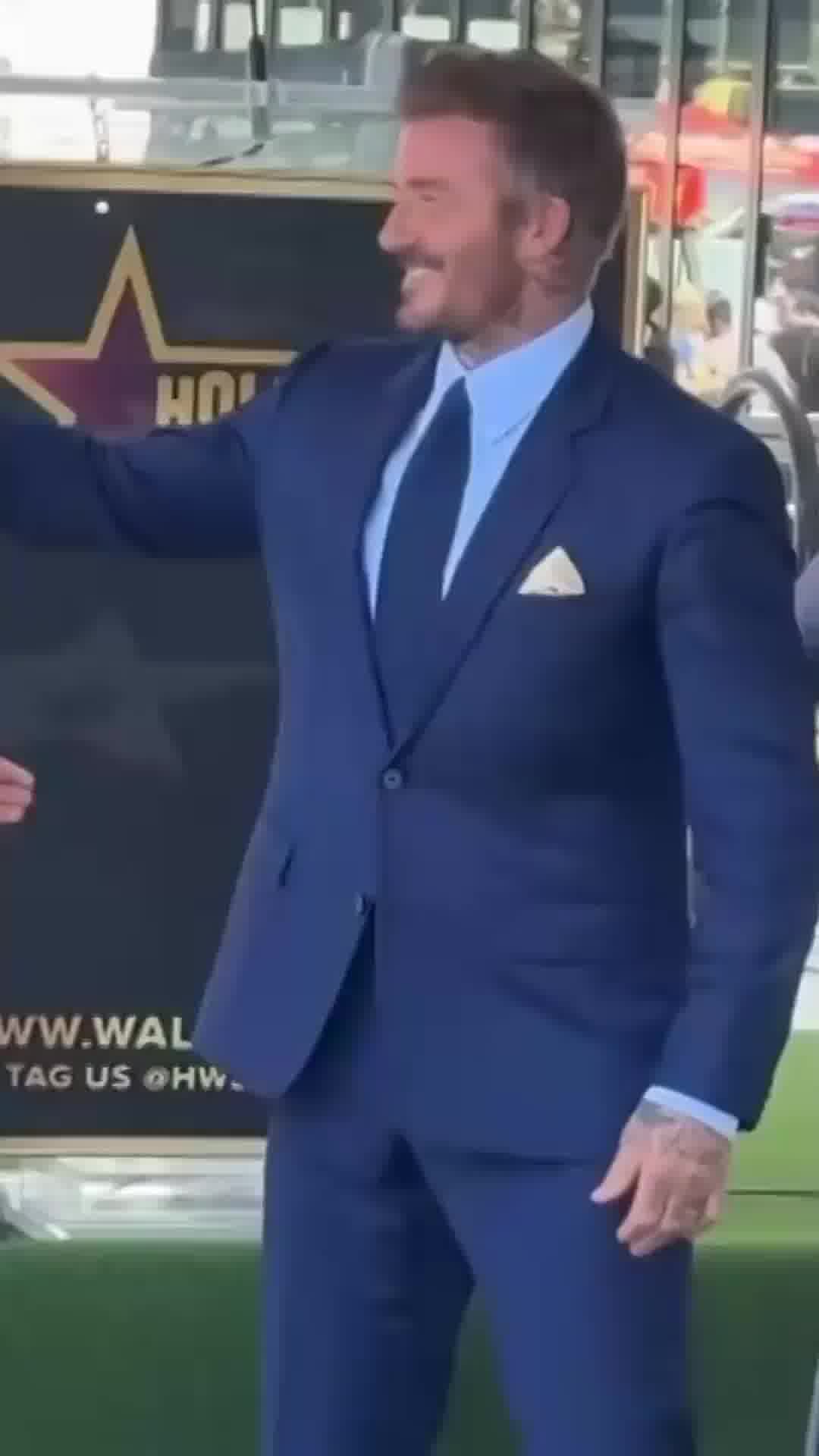 כמעט כל הילדים הגיעו לפרגן לאבא דיוויד על הכוכב. ברוקלין אפילו לא הרים טלפון