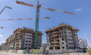 אתר בנייה בקריית גת (צילום: יוסי אלוני, פלאש 90)