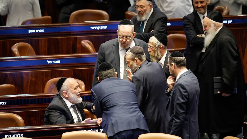 אריה דרעי, יעקב אשר, משה גפני ויצחק גולדקנופף אריה דרעי, יעקב אשר, משה גפני ויצחק גולדקנופף