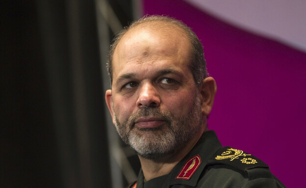 אחמד וחידי מפקד משמרות המהפכה