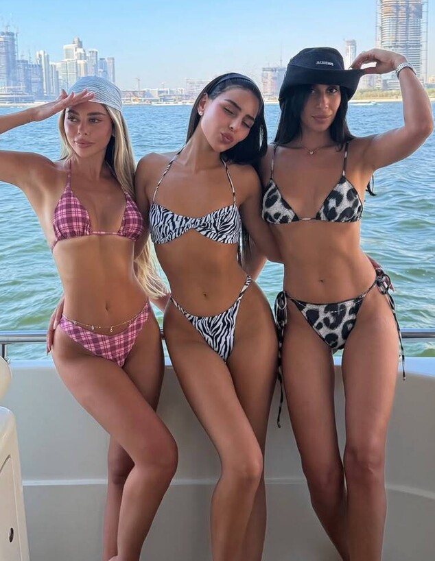 שולחים עקיצה לאקס? הנופש היוקרתי של אלין כהן והמשפחה בדובאי שולחים עקיצה לאקס? הנופש היוקרתי של אלין כהן והמשפחה בדובאי