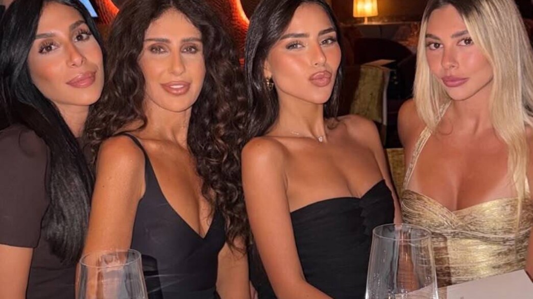 שולחים עקיצה לאקס? הנופש היוקרתי של אלין כהן והמשפחה בדובאי שולחים עקיצה לאקס? הנופש היוקרתי של אלין כהן והמשפחה בדובאי