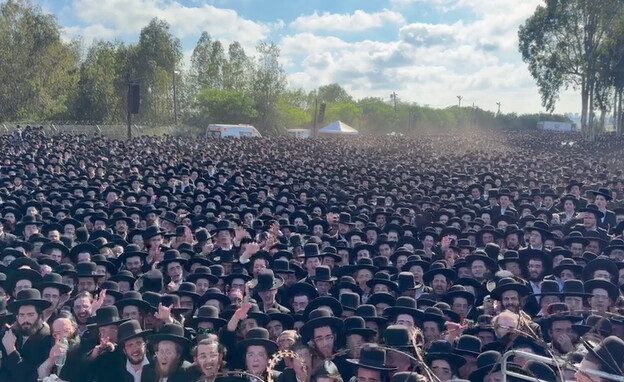 הפגנת חרדים בבית ליד (צילום: שימוש לפי סעיף 27א' לחוק זכויות יוצרים)