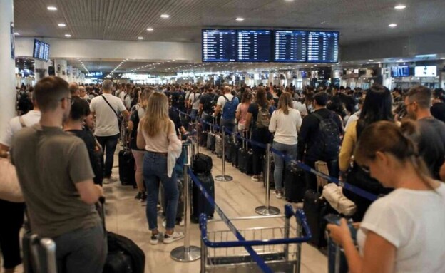 מערכת כניסה ויציאה אירופה אתונה (צילום: לפי סעיף 27א' לחוק זכויות יוצרים)