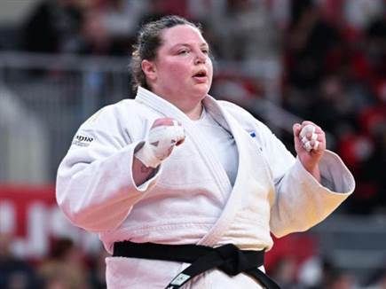 (IJF) (IJF)