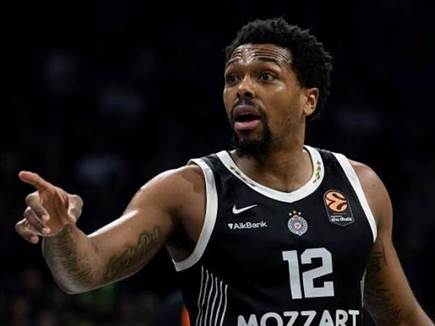 בדרך לז'לגיריס? בראון (GETTY) בדרך לז'לגיריס? בראון (GETTY)