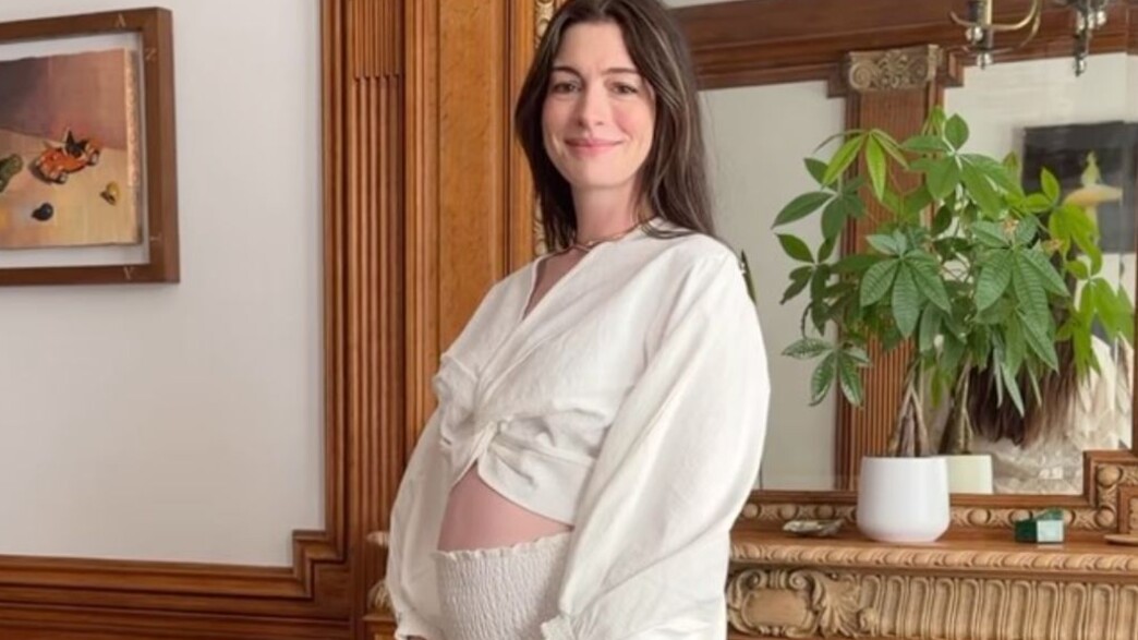 אן האת'וויי היריון שלישי אן האת'וויי היריון שלישי