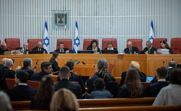 בג"ץ דן בעתירות נגד שינוי הרכב הוועדה לבחירת שופטים בג"ץ דן בעתירות נגד שינוי הרכב הוועדה לבחירת שופטים