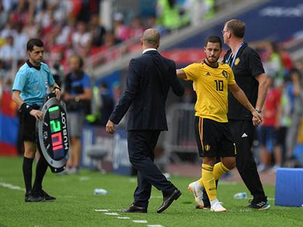 מרטינס עם הזאר ודור הזהב הבלגי. הכתובת הייתה על הקיר? (Shaun Botte