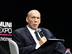 אנגלמן חשף: "בכירים ביקשו ממני להוריד את פרק האחריות"