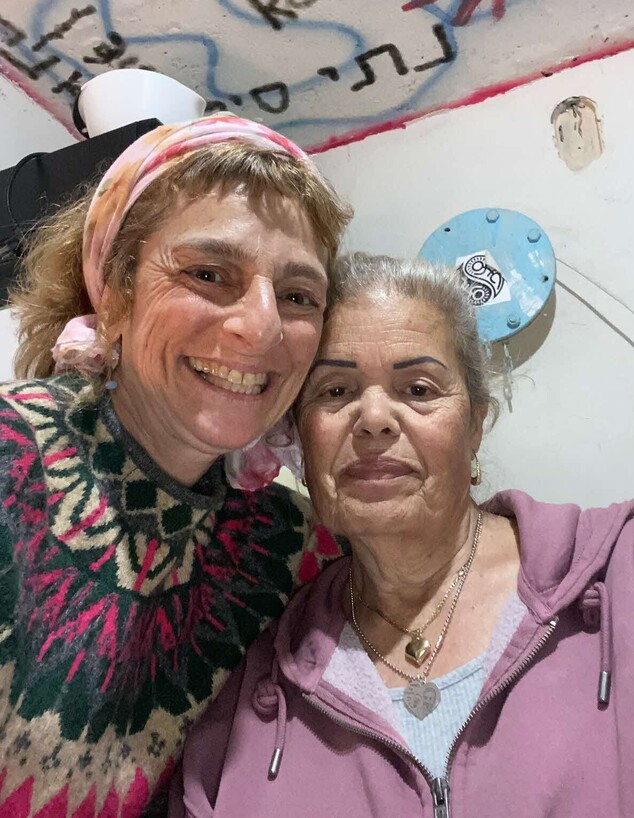 רחל מלכה וקנין ולואיז צביאלי