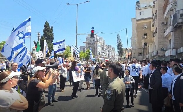 עימותים במחאות החרדים בבני ברק