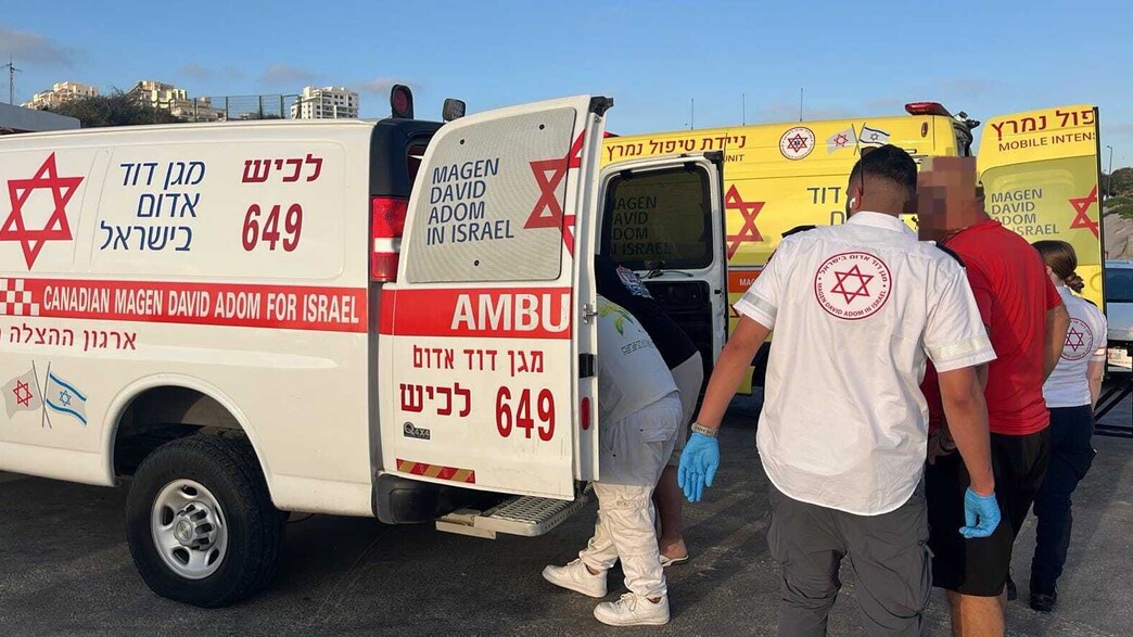 אמבולנס בחוף