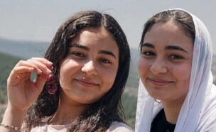 ח'לא עזאם ואימאן ח'יר 