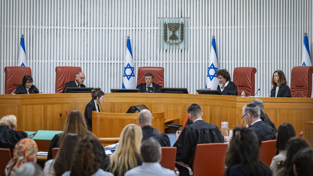 בג"ץ דן בהרכב מורחב בעתירות לביטול מינוי ראבילו למ