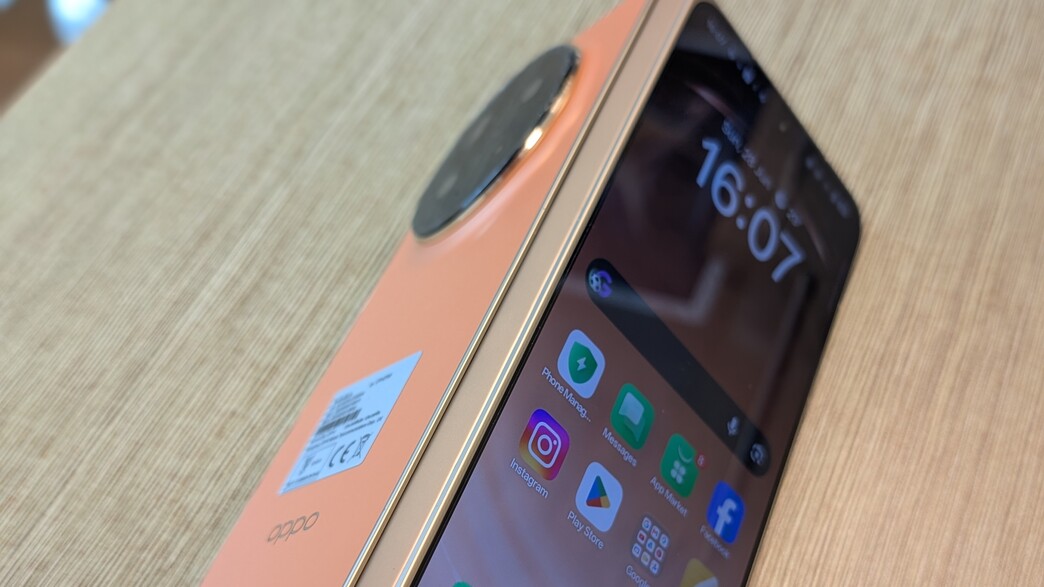 OPPO Find N6 