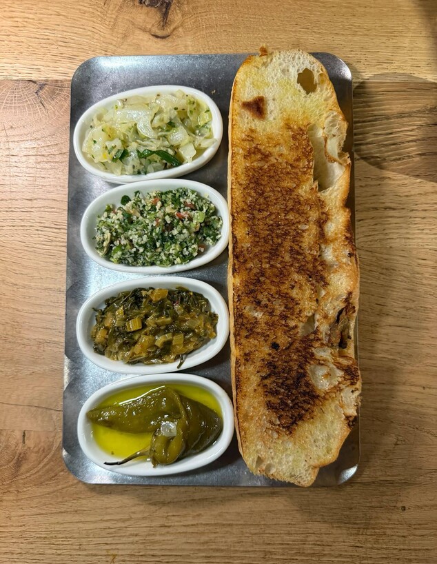כזאת פוקאצ'ה לא רואים כל יום. מפגש טיכו. ירושלים