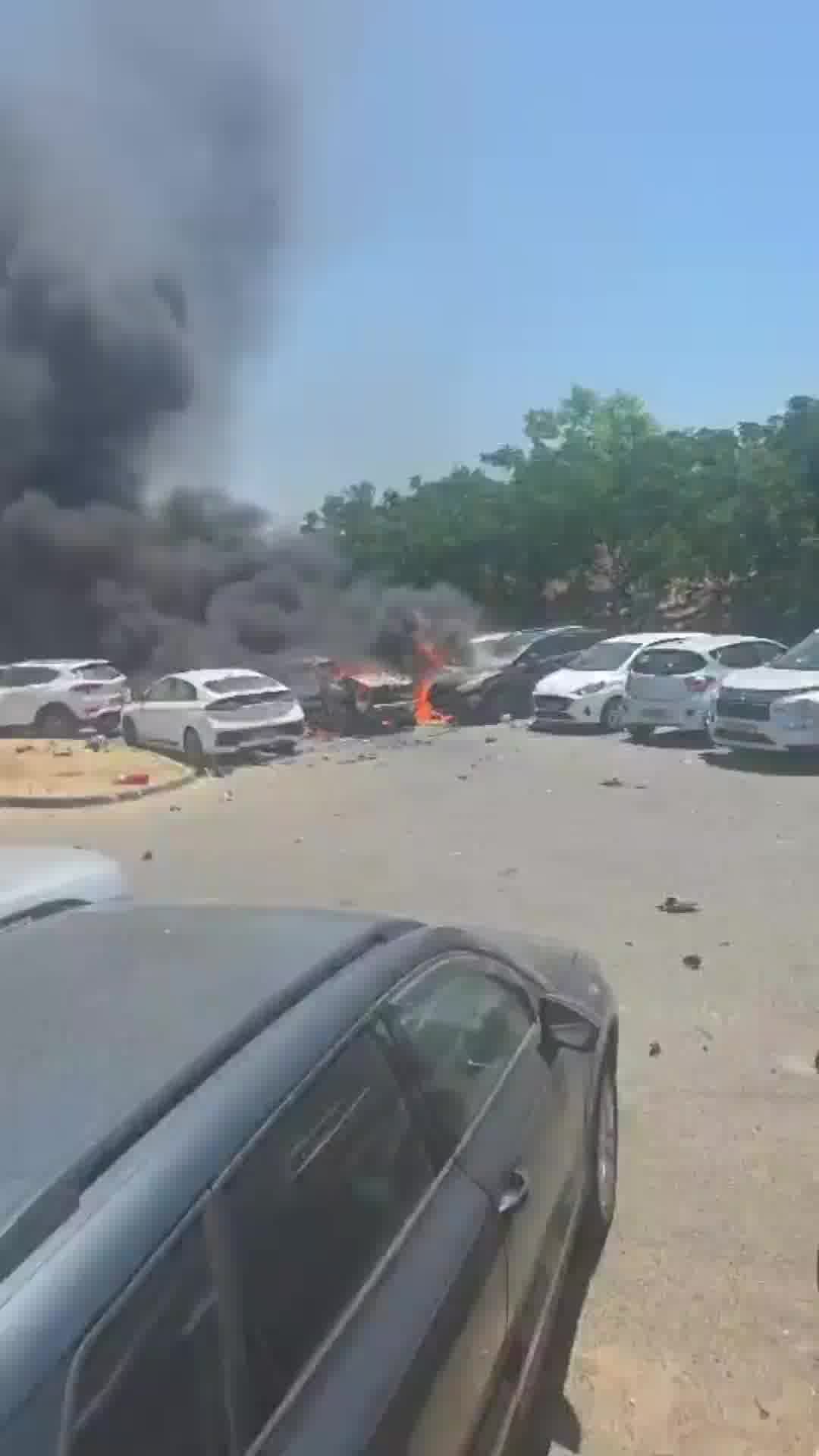 במד"א מעדכנים כי מצבו של הפצוע בפיצוץ הרכב בחולון קשה ולא יציב