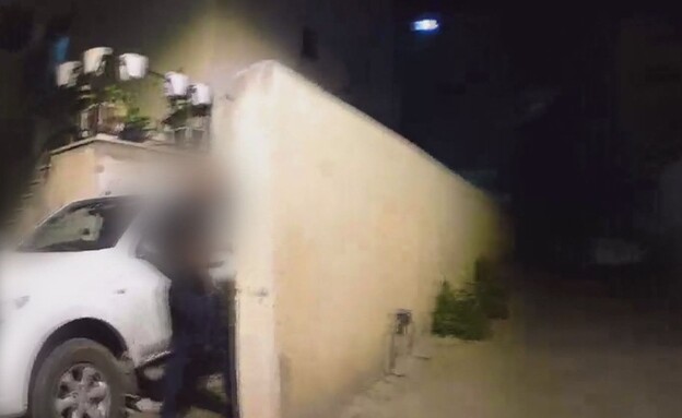 תיעוד: ניקו את הזירה דקות אחרי הרצח