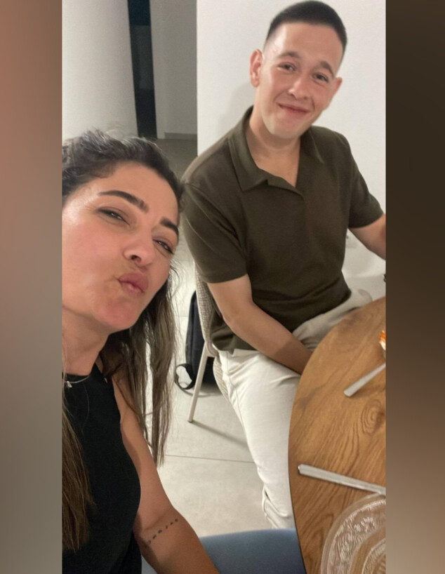 דוד חזות ז"ל ודודתו מורן