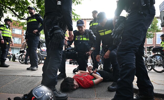 המהומות של אוהדי נבחרת מרוקו בהאג, הולנד