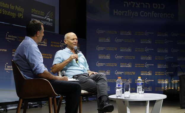 ניצן אלון ניצן אלון