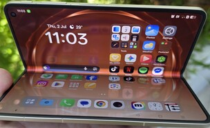 תמונות של האופו פיינד N6 OPPO Find N6 (צילום: יונתן אפולט)