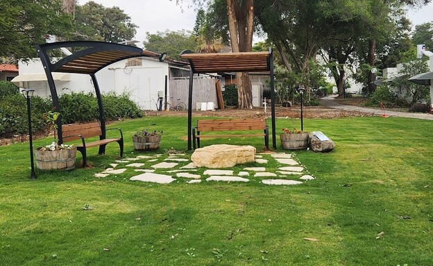 קיבוץ עין השלושה קיבוץ עין השלושה
