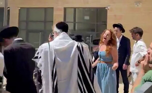 מחאת חרדים מול בית הקפה בירושלים (צילום: N12)
