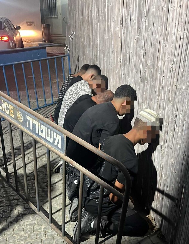 שורת מעצרים ברהט עקב חגיגת ניצחון נבחרת מרוקו שורת מעצרים ברהט עקב חגיגת ניצחון נבחרת מרוקו