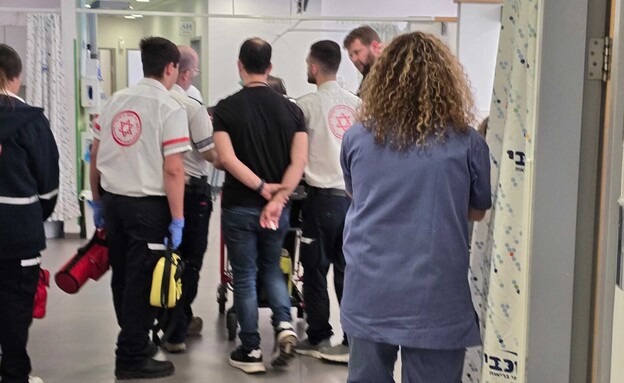גילה שהוא חולה ביום החתונה שלו